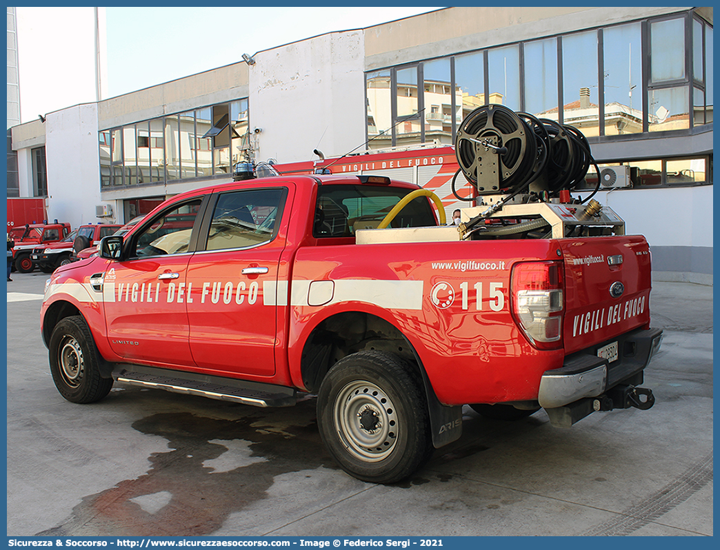 VF 29304
Corpo Nazionale Vigili del Fuoco
Ford Ranger IV serie
Allestitore Aris S.p.A.
Parole chiave: VVF;V.V.F.;Corpo;Nazionale;Vigili;del;Fuoco;Vigili;Fuoco;Ford;Ranger;Aris