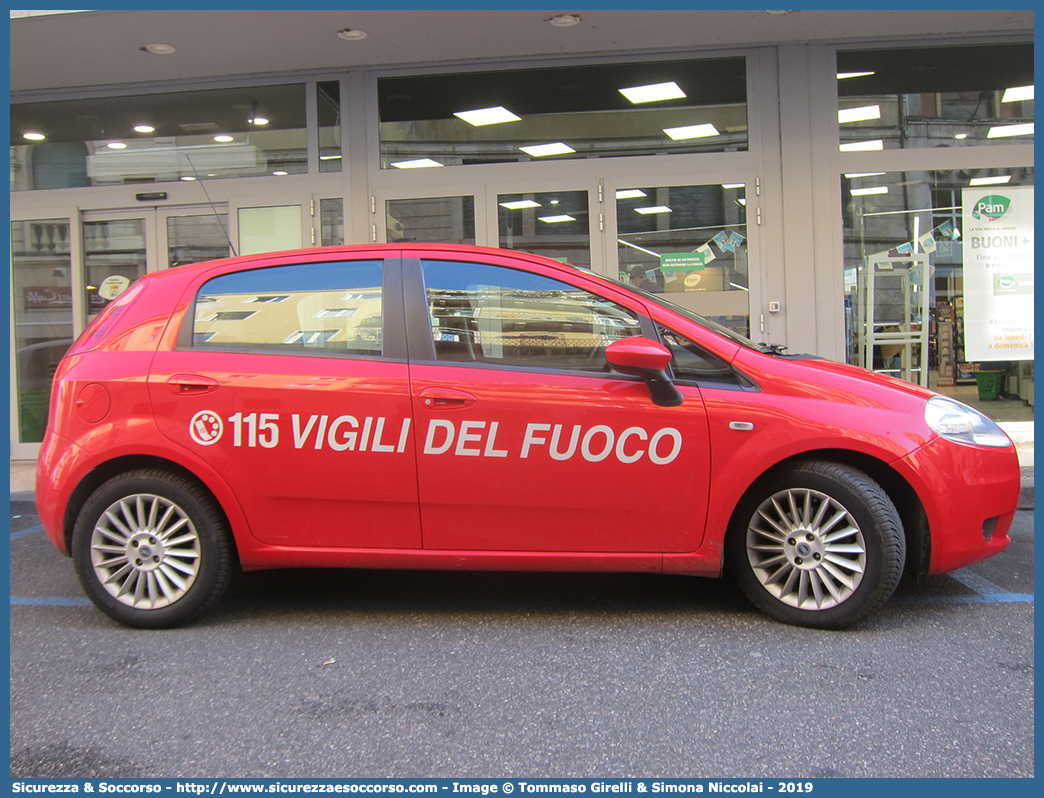 VF 29374
Corpo Nazionale Vigili del Fuoco
Fiat Grande Punto
Parole chiave: VVF;V.V.F.;Corpo;Nazionale;Vigili;del;Fuoco;Fiat;Grande;Punto