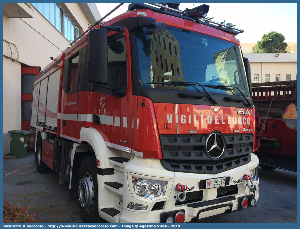 VF 29512
Corpo Nazionale Vigili del Fuoco
Mercedes Benz Arocs 1832
Allestitore BAI S.r.l.
Parole chiave: VVF;V.V.F.;Corpo;Nazionale;Vigili;del;Fuoco;Mercedes Benz;Arocs;1832;Bimodale;BAI;B.A.I.