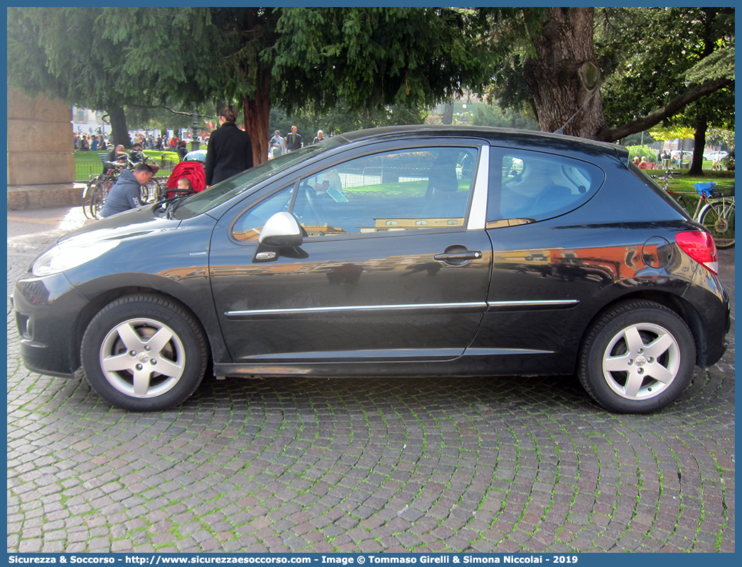 VF 29578
Corpo Nazionale Vigili del Fuoco
Peugeot 207
Parole chiave: VVF;V.V.F.;Corpo;Nazionale;Vigili;del;Fuoco;Peugeot;207