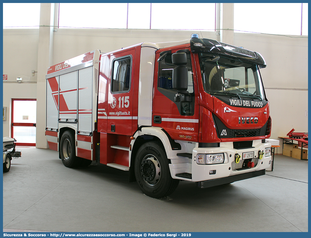 VF 29733
Corpo Nazionale Vigili del Fuoco
Iveco Magirus EuroCargo 
180-300 IV serie "MaxiCity"
Allestitore Magirus
Parole chiave: VVF;V.V.F.;Corpo;Nazionale;Vigili;del;Fuoco;AutoPompaSerbatoio;APS;A.P.S.;Iveco;Magirus;EuroCargo;180-300;MaxiCity