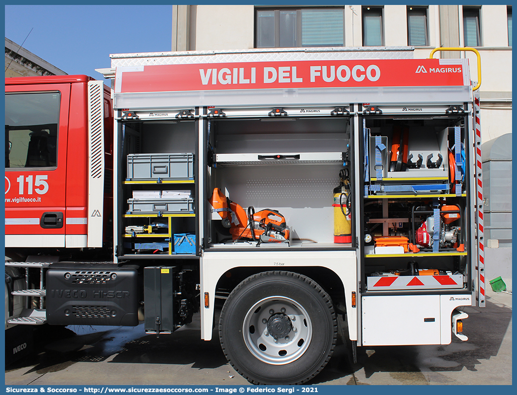 VF 30803
Corpo Nazionale Vigili del Fuoco
Iveco Magirus EuroCargo 
120-250 IV serie "City 2020"
(I fornitura)
Parole chiave: VVF;V.V.F.;Corpo;Nazionale;Vigili;del;Fuoco;AutoPompaSerbatoio;APS;A.P.S.;Iveco;Magirus;EuroCargo;120-250;City;2020