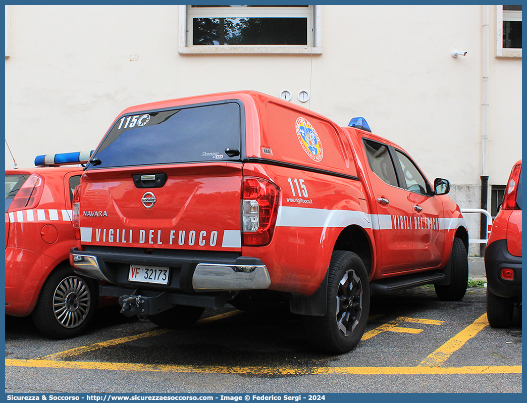 VF 32173
Corpo Nazionale Vigili del Fuoco
Nucleo N.B.C.R.
Nissan Navara III serie
Parole chiave: VVF;V.V.F.;Corpo;Nazionale;Vigili;del;Fuoco;NBCR;N.B.C.R.;Nucleare;Batteriologico;Chimico;Radiologico;Nissan;Navara