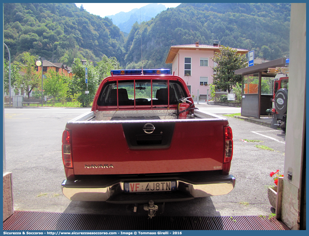 VF 4J8TN
Vigili del Fuoco Volontari Bondone
Nissan Navara II serie
Parole chiave: VF;V.F.;Vigili;del;Fuoco;Volontari;Bondone;Nissan;Navara