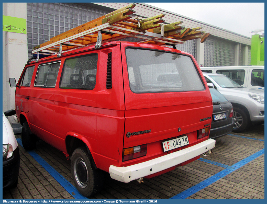 VF D49TN
Corpo Volontario Vigili del Fuoco 
Villa Lagarina
Volkswagen Transporter T3
Parole chiave: VFV;V.F.V.;Vigili;Fuoco;Volontari;Villa Lagarina;Volkswagen;Transporter;T3