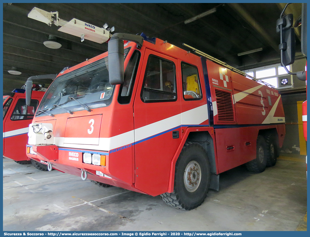 -
Corpo Nazionale Vigili del Fuoco
Nucleo Aeroportuale
Iveco Magirus Dragon X6
Parole chiave: VVF;V.V.F.;Corpo;Nazionale;Vigili;del;Fuoco;Iveco;Magirus;Dragon;X6;X 6;Aeroportuale