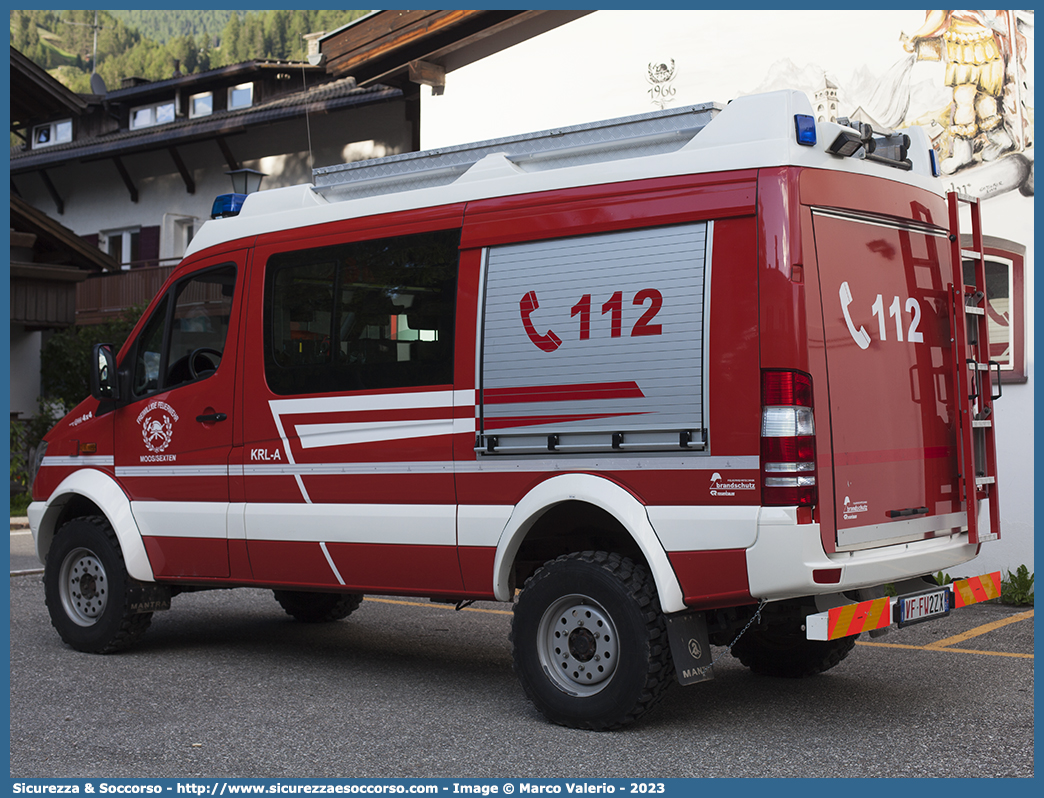 VF FW2ZX
Vigili del Fuoco Volontari Moso-Sesto
Freiwillige Feuerwehr Moos-Sexten
Achleitner Mantra Mercedes Benz 
Sprinter II serie restyling
Allestitore Rosenbauer Brandschutz GmbH
Parole chiave: VFV;V.F.V.;Vigili;Fuoco;Volontari;Freiwillige;Feuerwehr;Sesto;Sexten;Achleitner;Mantra;Mercedes;Benz;Sprinter;Rosenbauer;Brandschutz