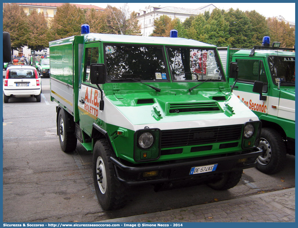 -
Corpo Volontari Antincendi Boschivi
Roletto (TO)
Iveco VM90
Parole chiave: Corpo;Volontari;Antincendi;Boschivi;AIB;A.I.B.;Piemonte;Iveco;VM90;Roletto