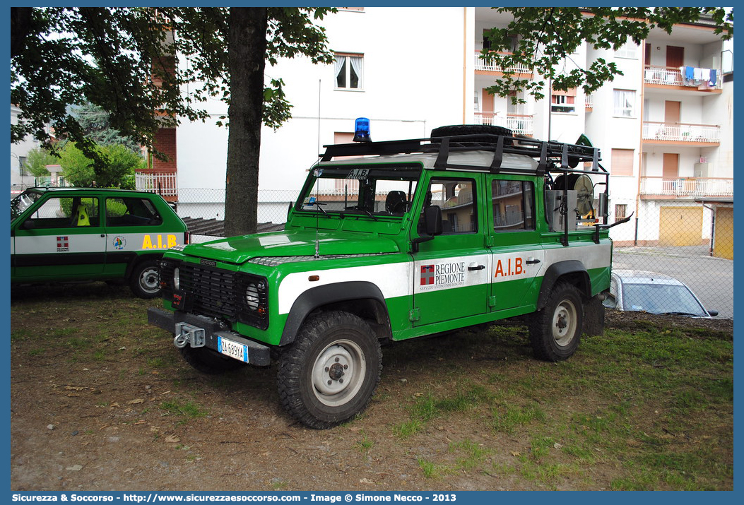 -
Corpo Volontari Antincendi Boschivi
Land Rover Defender 110 Crew Cab
Parole chiave: Corpo;Volontari;Antincendi;Boschivi;AIB;A.I.B.;Piemonte;Salussola;Land Rover;Defender;110;Crew Cab