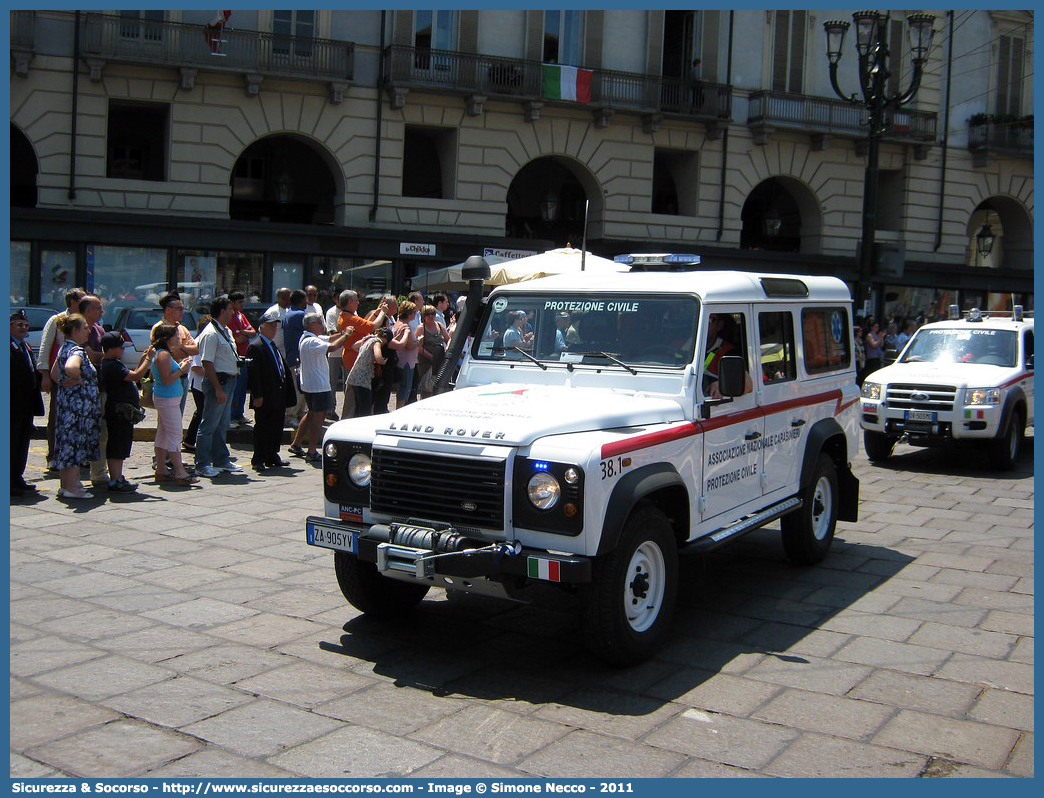 -
Associazione Nazionale Carabinieri
Giussano
Land Rover Defender 110
Parole chiave: ANC;A.N.C.;Associazione;Nazionale;Carabinieri;Land Rover;Defender;110;Giussano